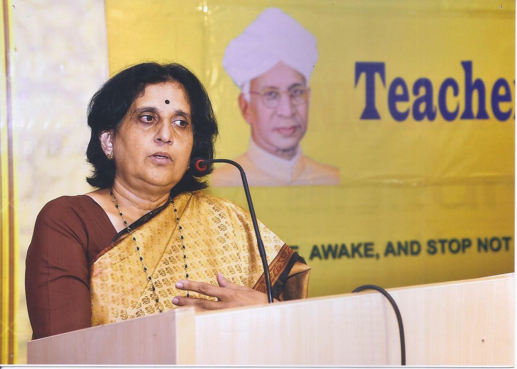 Dr.Sudha Bhogle, Psychologist, Head, Educafe Students Solution